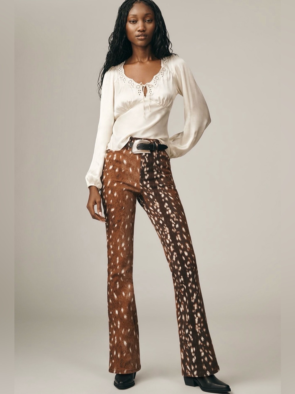 Wrangler High-Rise Bootcut Jeans in Fawn Sz 26 Sz 2